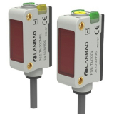 PSE-TM30DPRL Оптический датчик на пересечении луча, размер 32,5x20x10,6 мм,  красный лазер (640 нм) класс 1, выход PNP, режим на свет/на затемнение, расстояние до Sn=30 м, питание 10…30VDC,  (T-тип), кабель 2м / приемник