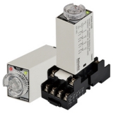 ATM4-560S Миниатюрный аналоговый таймер, 21,5x28x59,3мм, 14-конт. штекер, под розетку RT704-B, питание 200-230VAC, Запуск по вкл. питания, задержка по вкл. питания, Временной диапазон от 0,6 до 60 сек., 4 перекидных контакта 3A, 250VAC.