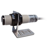 CDR-10 X Фотодатчик диффузный M18, раст сраб. - 100 мм, Выход NPN и PNP сост. выхода НО, Питание 10-30VDC, IP66